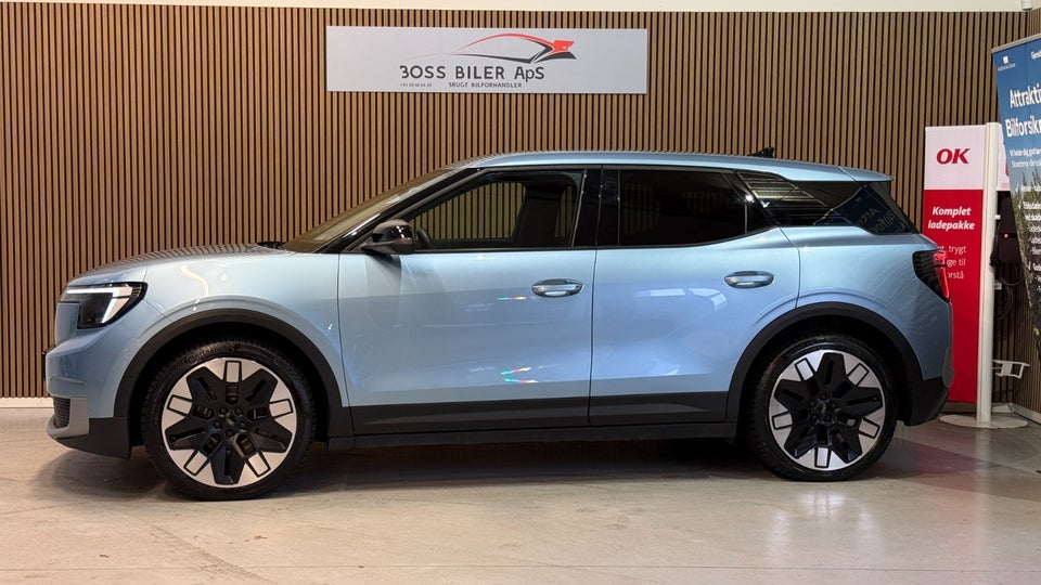 Ford Explorer 77 Premium Extended Range 5d