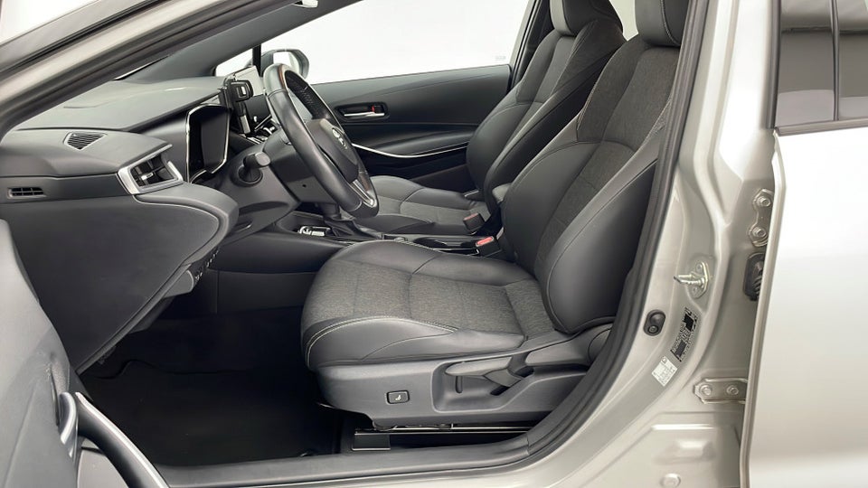 Toyota Corolla 1,8 Hybrid Active Premium MDS 5d