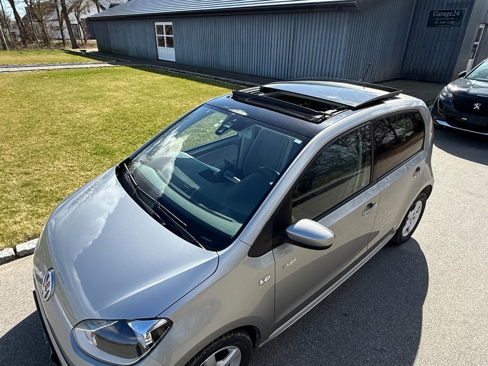 VW e-Up! High Up! 5d