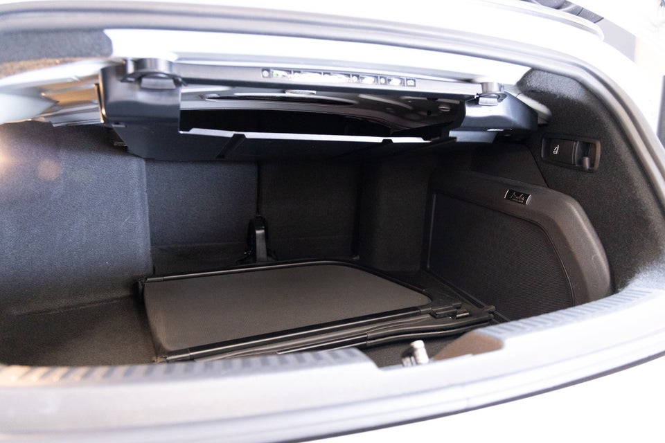 VW The Beetle 1,2 TSi 105 Design Cabriolet BMT 2d