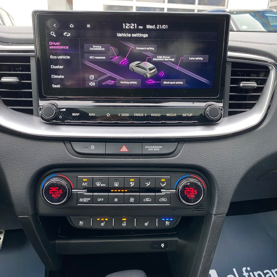 Kia Ceed 1,6 PHEV Upgrade SW DCT 5d