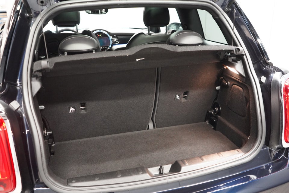 MINI Cooper SE Classic Trim 3d