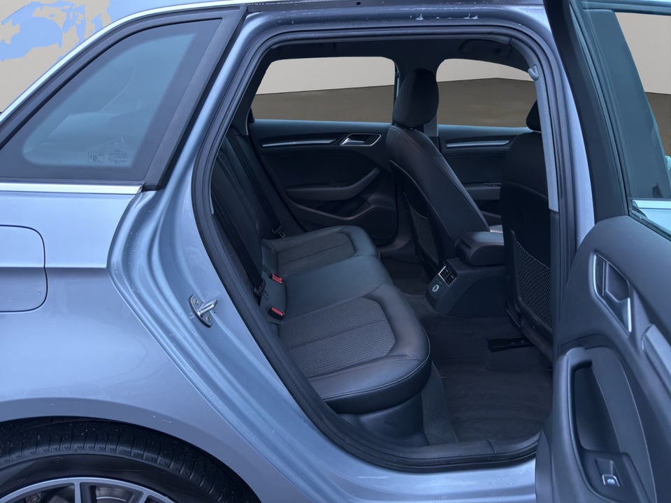 Audi A3 1,4 e-tron Sport Sportback S-tr. 5d