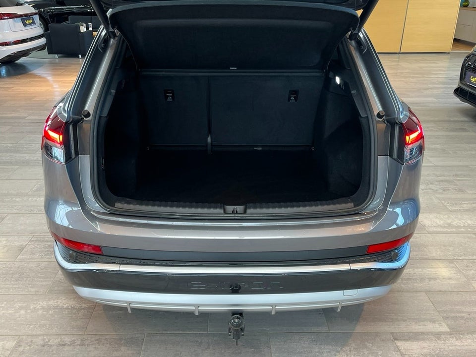 Audi Q4 e-tron 45 S-line 5d