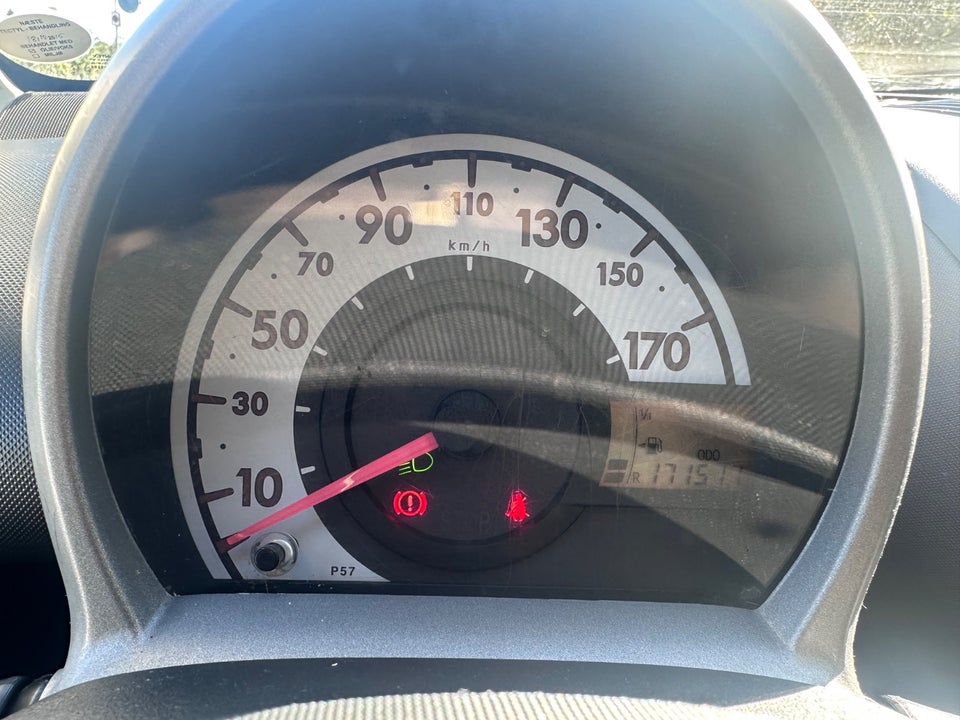 Citroën C1 1,0i  5d