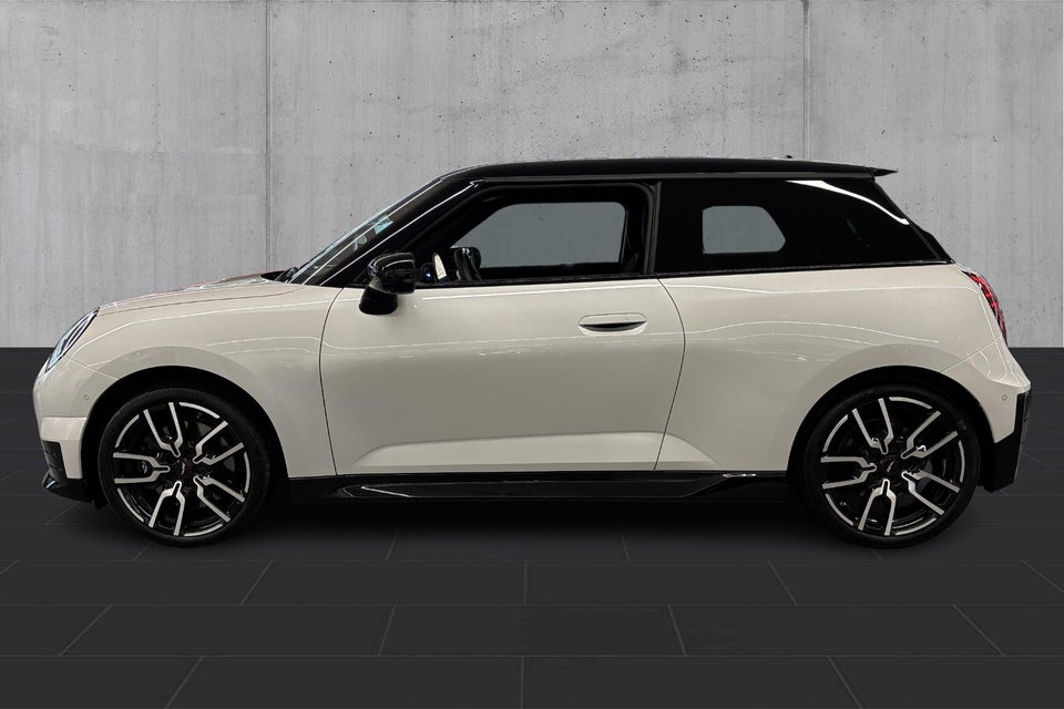 MINI Cooper SE JCW Trim XL 3d