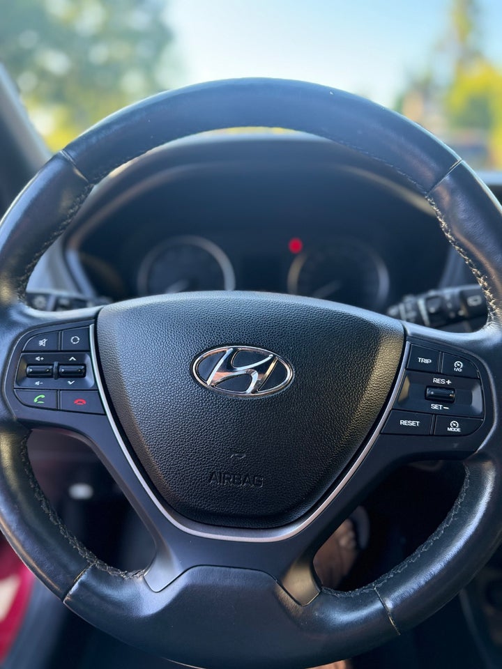 Hyundai i20 1,25 Vision+ 5d