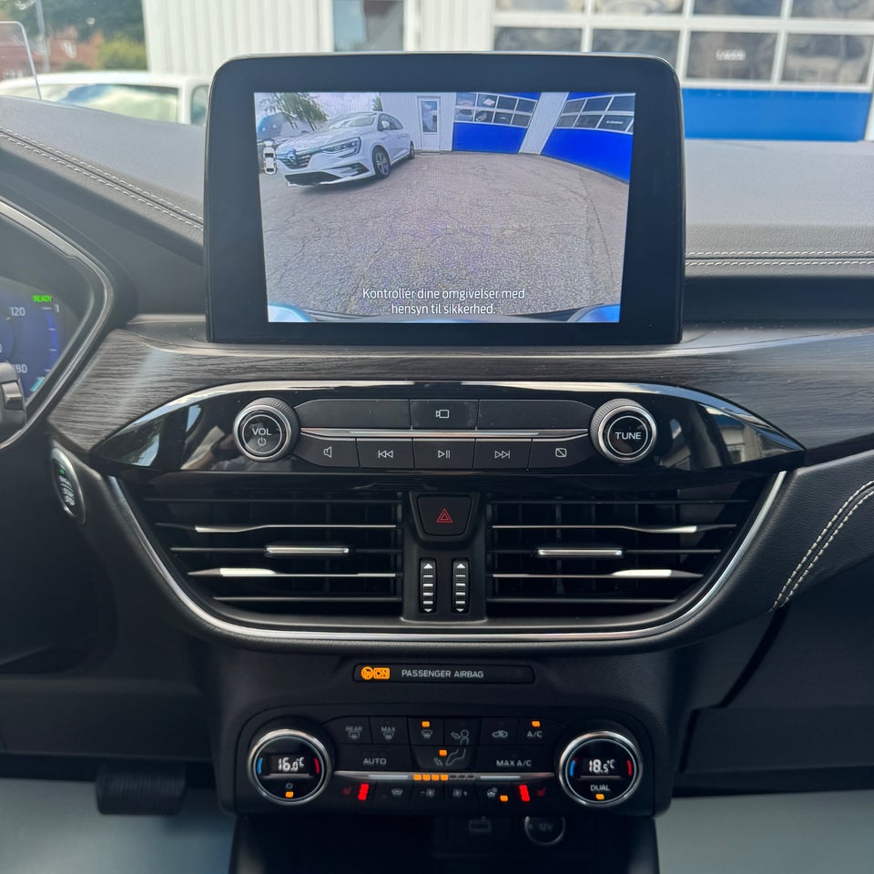 Ford Kuga 2,5 PHEV Vignale CVT 5d