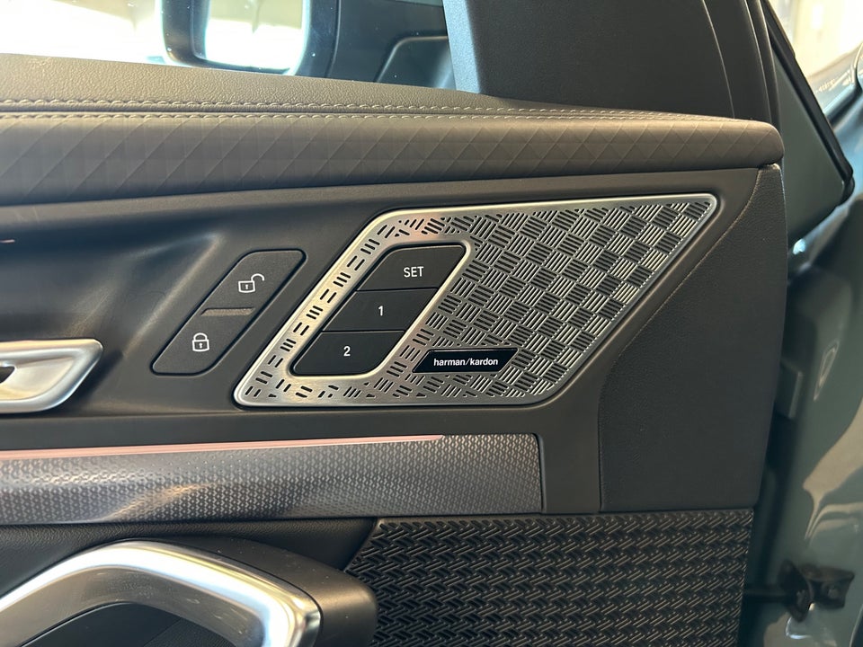 BMW iX2 xDrive30 Fully Charged 5d