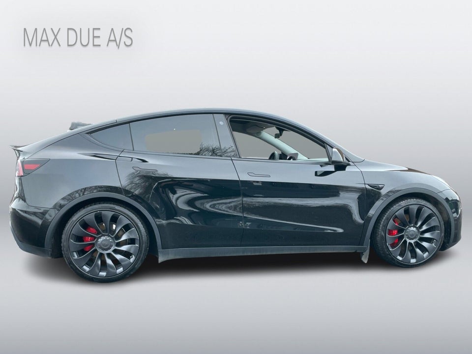 Tesla Model Y Performance AWD 5d
