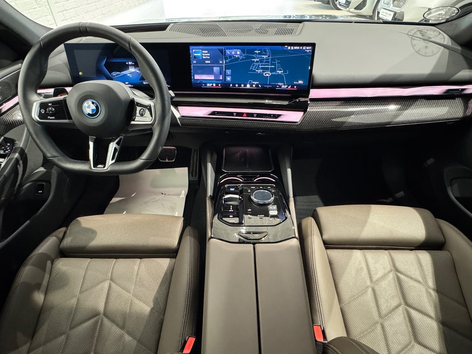 BMW i5 xDrive40 Touring Fully Charged 5d