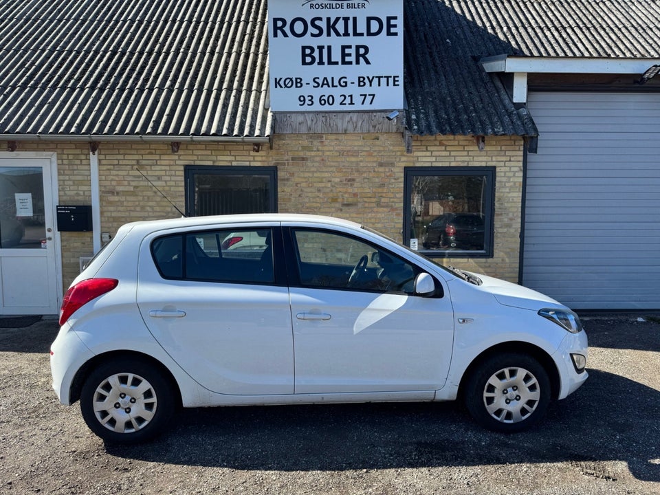 Hyundai i20 1,25 Comfort 5d