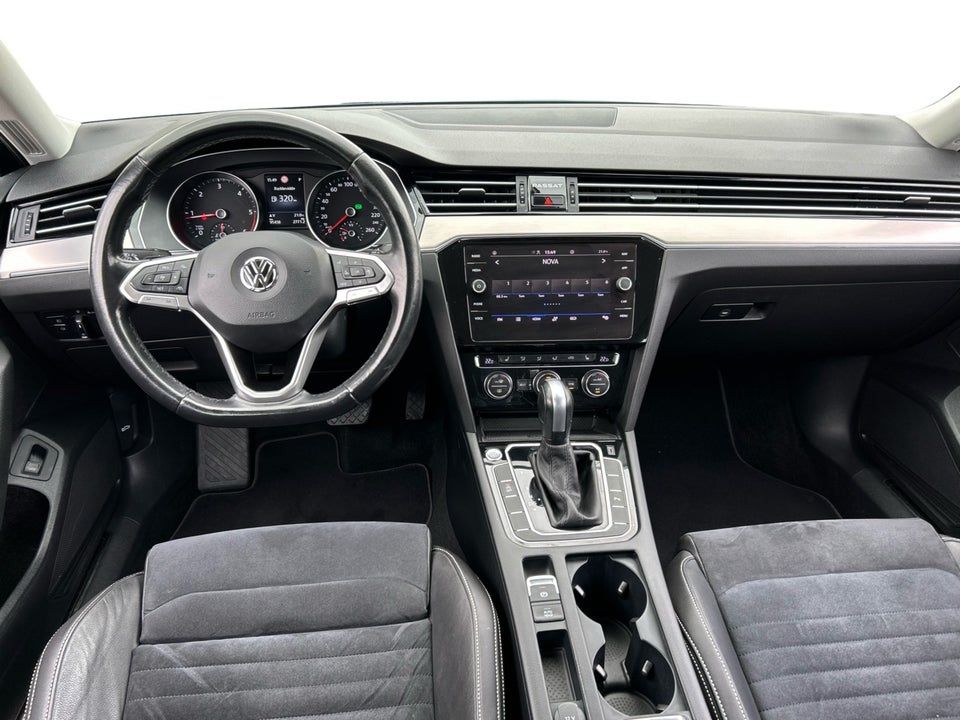 VW Passat 2,0 TDi 150 Elegance+ Variant DSG 5d