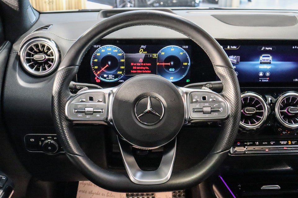 Mercedes EQA350 AMG Line 4Matic 5d