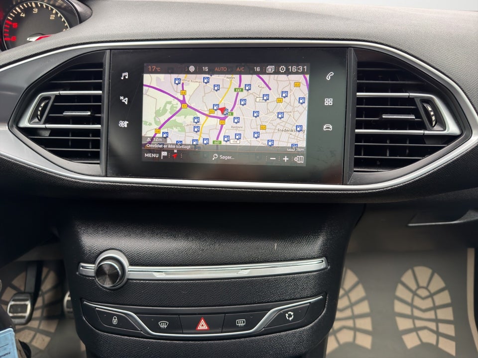 Peugeot 308 1,5 BlueHDi 130 Allure+ Sky SW 5d