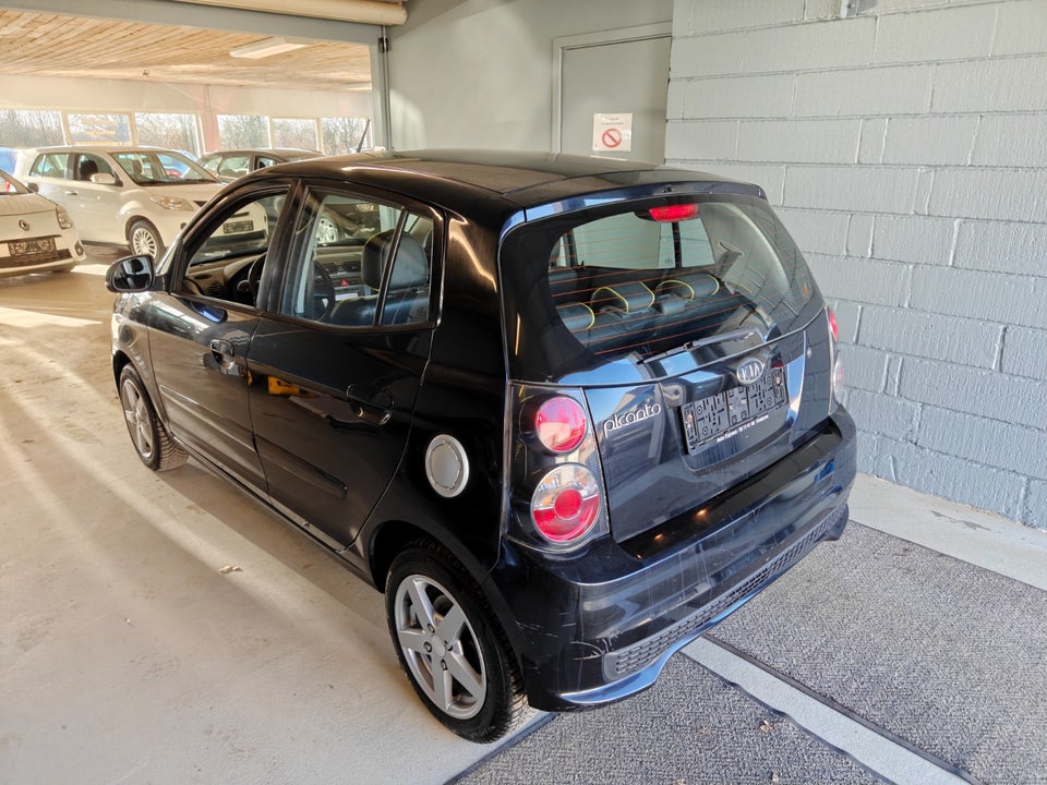 Kia Picanto 1,1 Style+ 5d