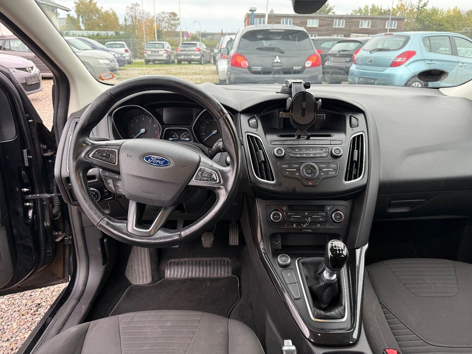 Ford Focus 1,0 SCTi 125 Titanium stc. 5d