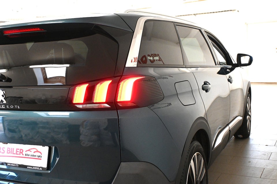 Peugeot 5008 1,5 BlueHDi 130 Allure Pack 7prs 5d