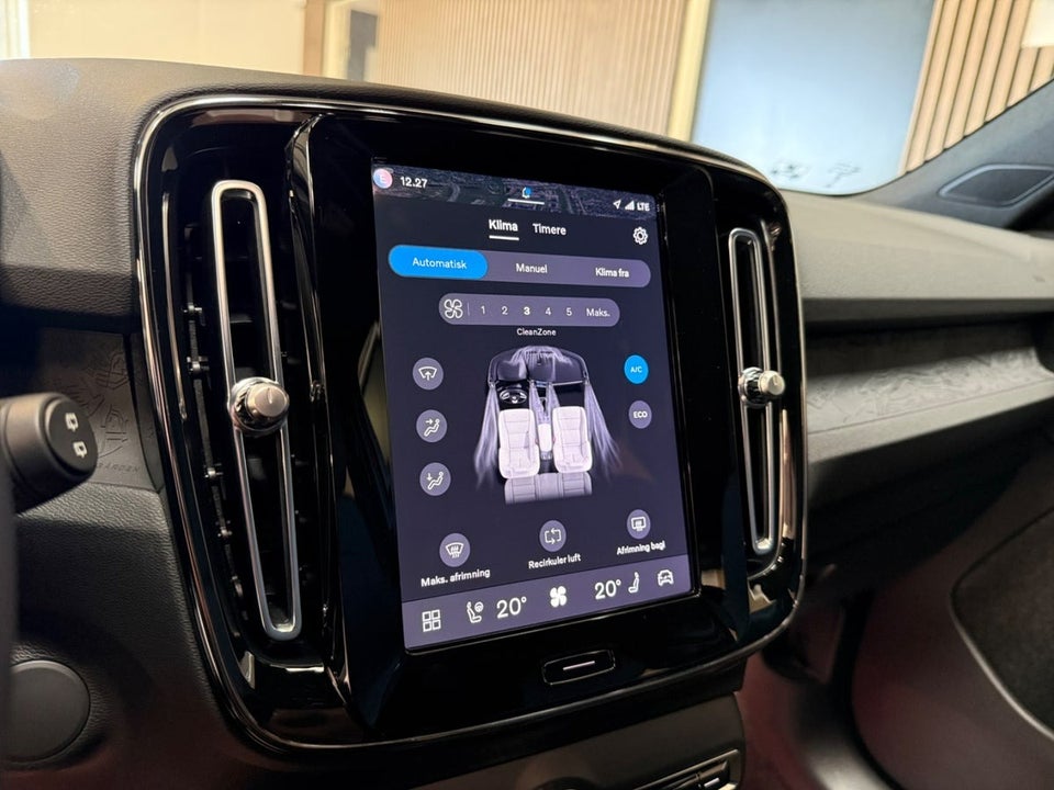 Volvo XC40 P6 ReCharge Core 5d