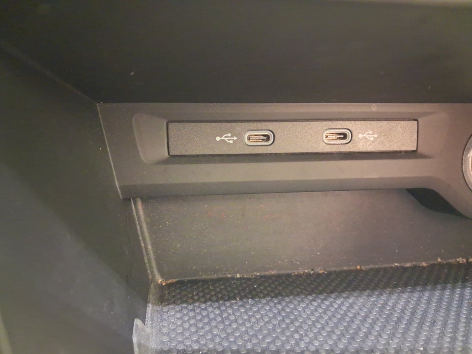 VW Touran 2,0 TDi 150 Comfortline DSG Van 5d