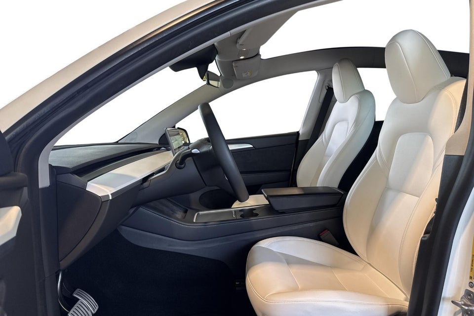 Tesla Model Y Performance AWD 5d