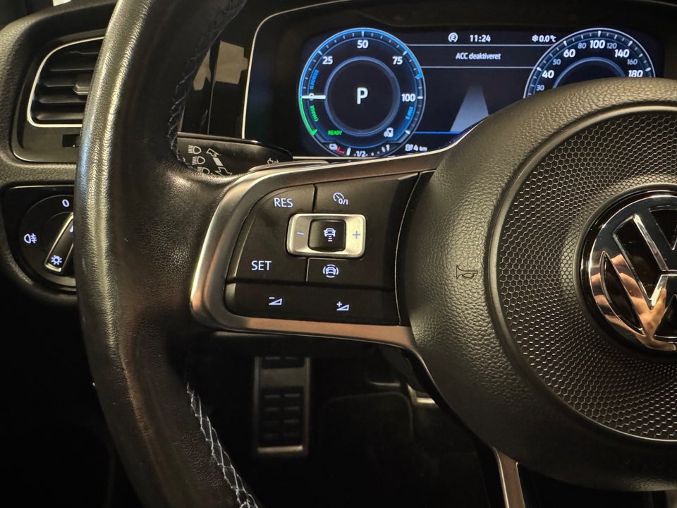 VW Golf VII 1,4 GTE DSG 5d