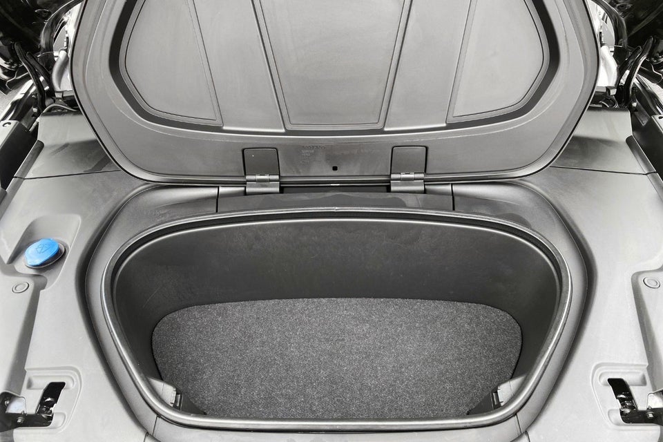 Volvo XC40 P6 ReCharge Core 5d