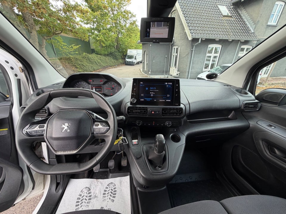 Peugeot Partner 1,5 BlueHDi 100 L1V2 Ultimate Van