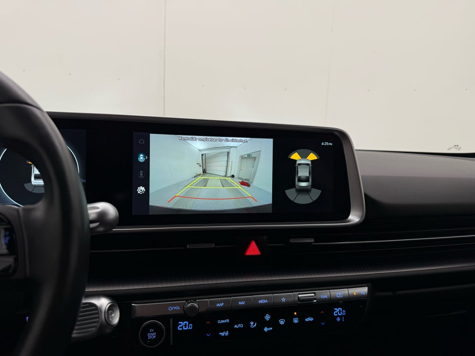 Hyundai Ioniq 6 53 Essential 4d