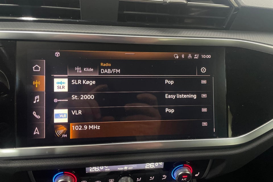 Audi Q3 45 TFSi e Attitude plus S-tr. 5d