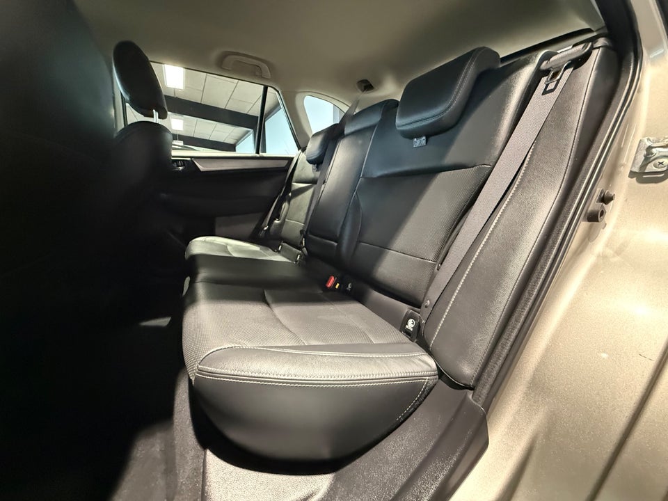 Subaru Outback 2,0 D Ridge CVT AWD 5d