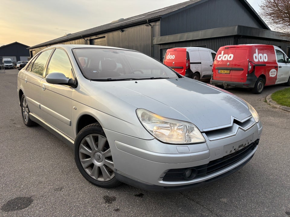 Citroën C5 2,0i 16V Elegance 5d