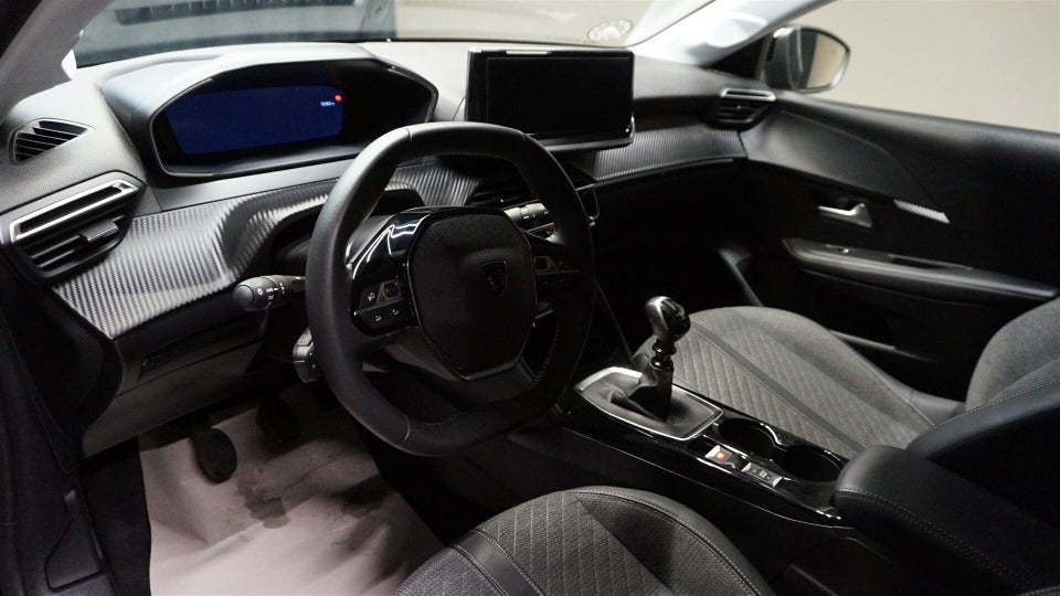 Peugeot 208 1,2 PureTech 100 Allure+ 5d