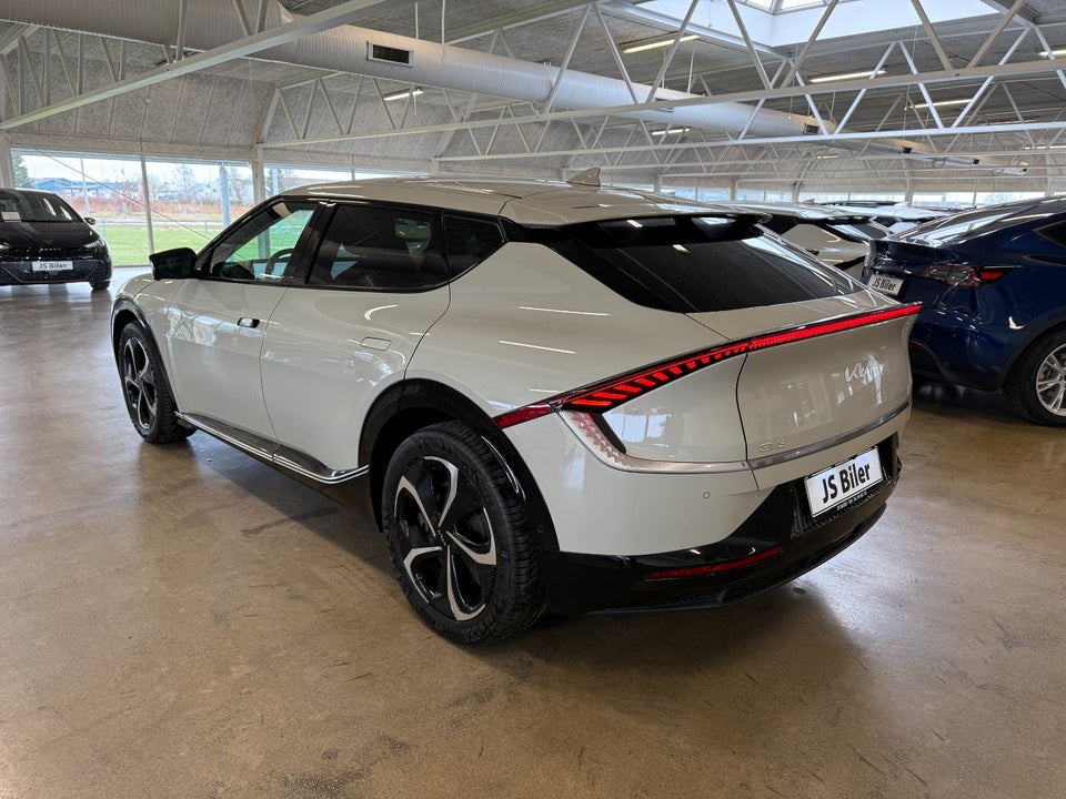 Kia EV6 77 Long Range Upgrade 5d