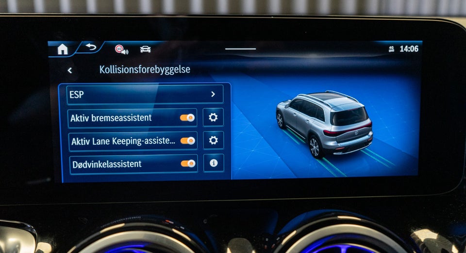 Mercedes EQB300 AMG Line 4Matic 7prs 5d
