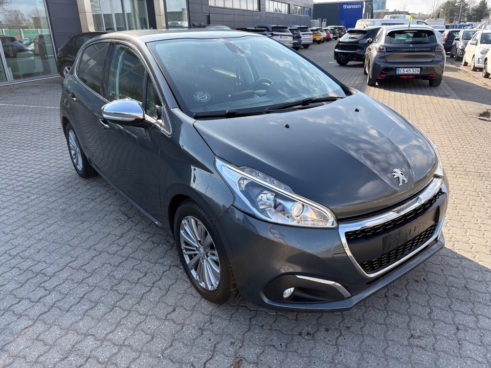 Peugeot 208 1,6 BlueHDi 100 Desire 5d