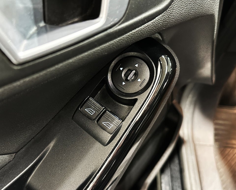 Ford Fiesta 1,0 SCTi 125 Titanium 5d