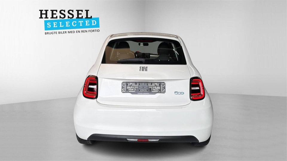 Fiat 500e 42 Icon 3d