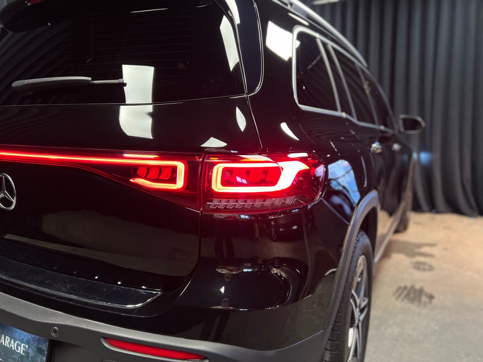 Mercedes EQB250+ AMG Line 5d