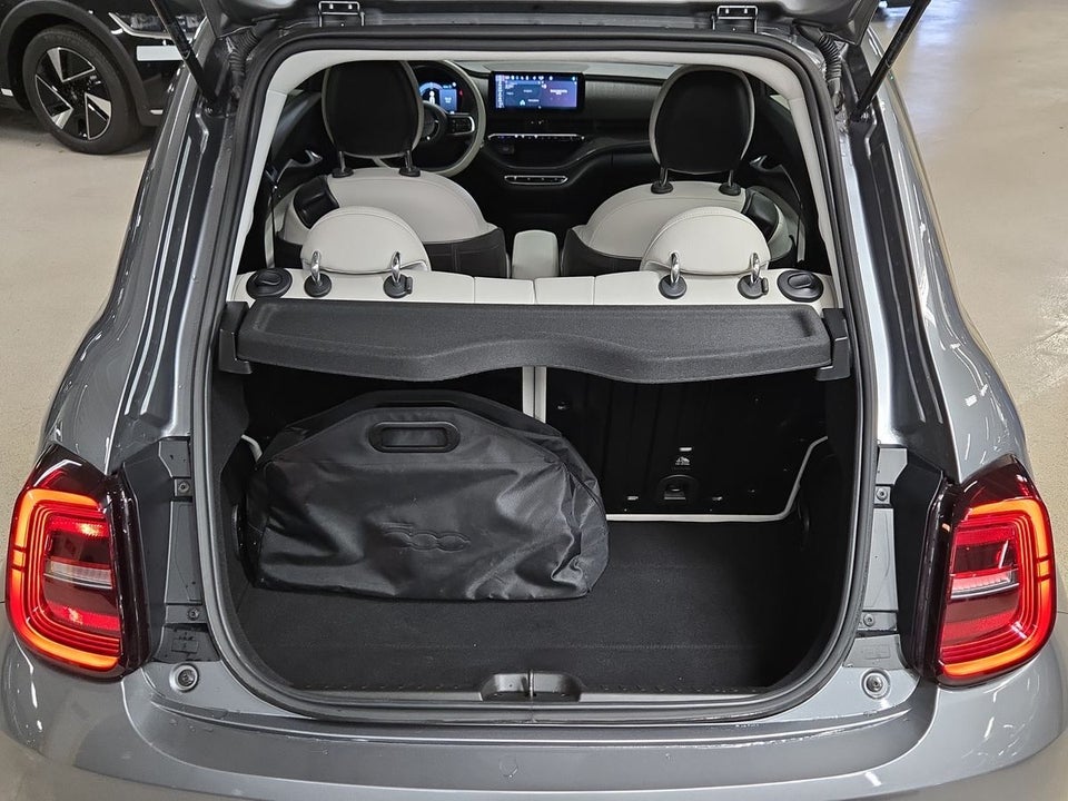 Fiat 500e 42 la Prima 3d