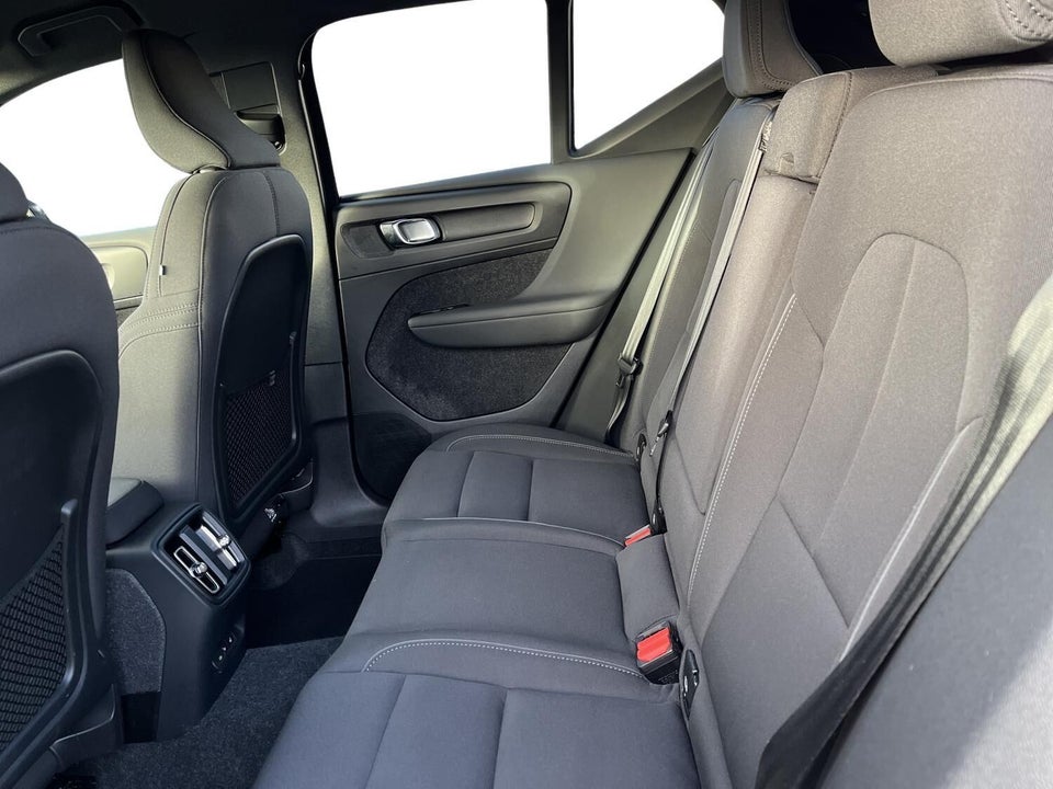 Volvo XC40 ReCharge Extended Range Core 5d