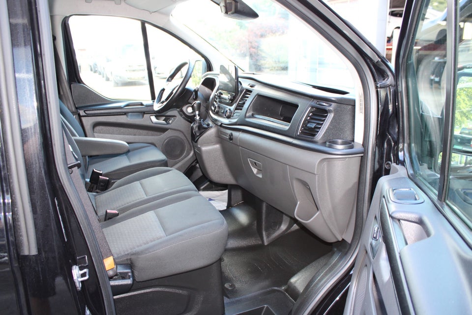 Ford Transit Custom 300 L2 2,0 TDCi 130 Trend