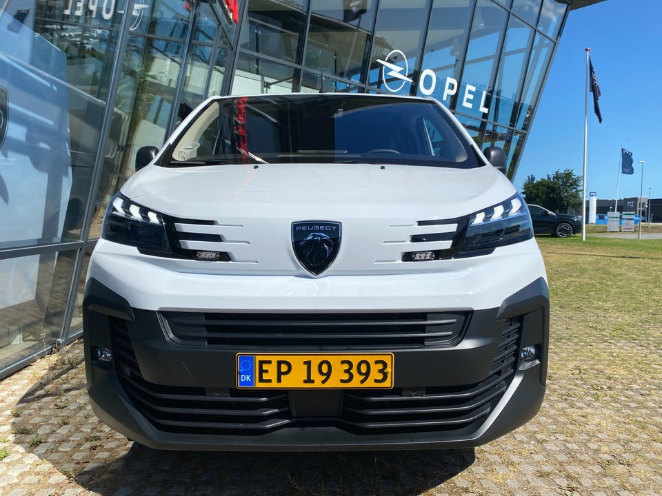 Peugeot Expert 2,0 BlueHDi 144 L2 Premium EAT8 Van