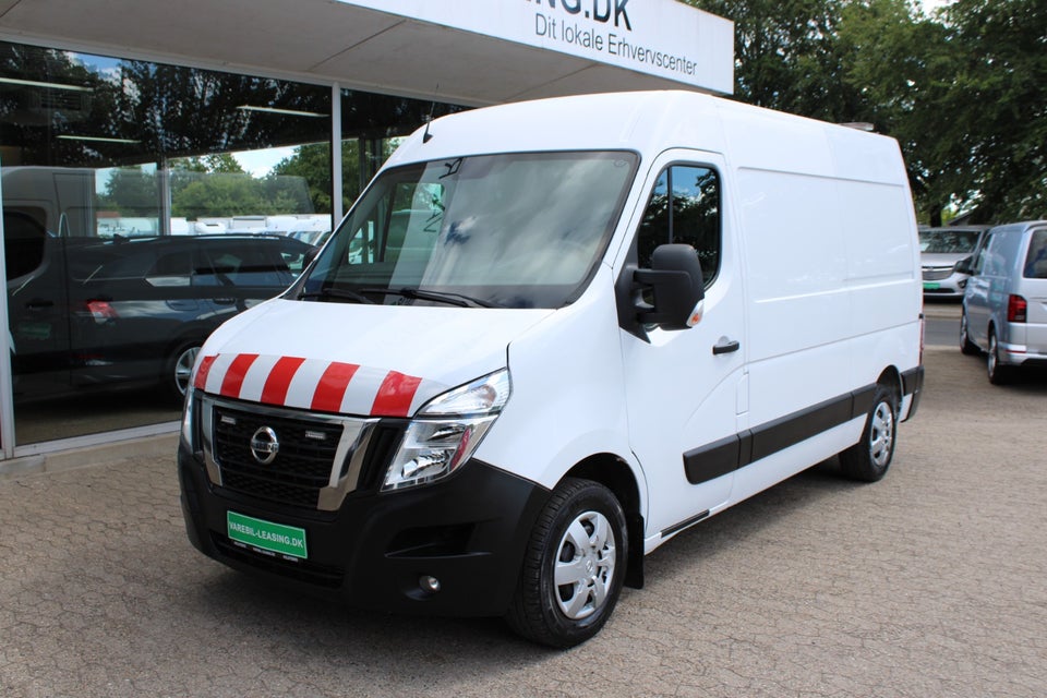 Nissan NV400 2,3 dCi 150 L2H2 Kassevogn