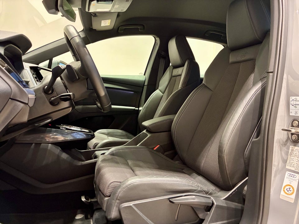 Audi Q4 e-tron 50 S-line Sportback quattro 5d