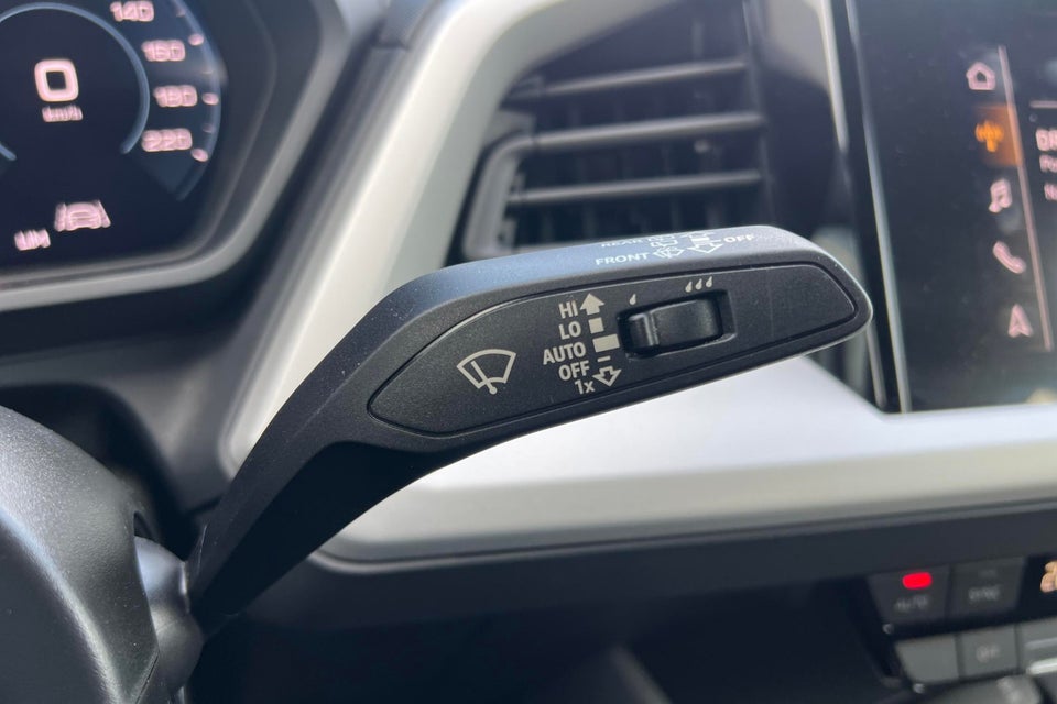 Audi Q4 e-tron 40  5d