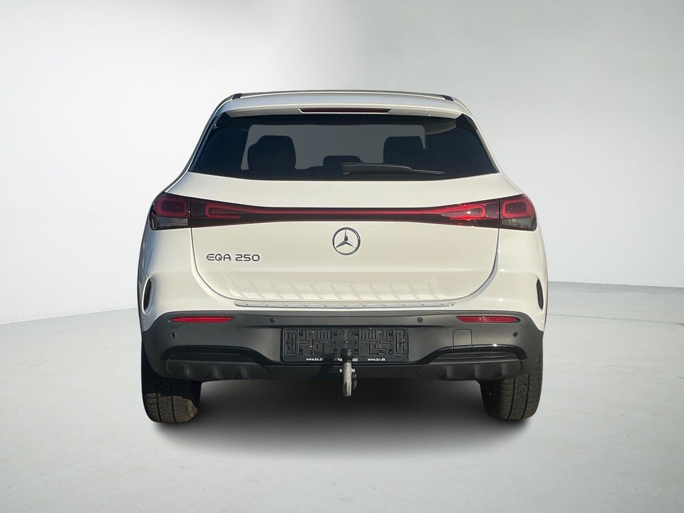 Mercedes EQA250 AMG Line 5d