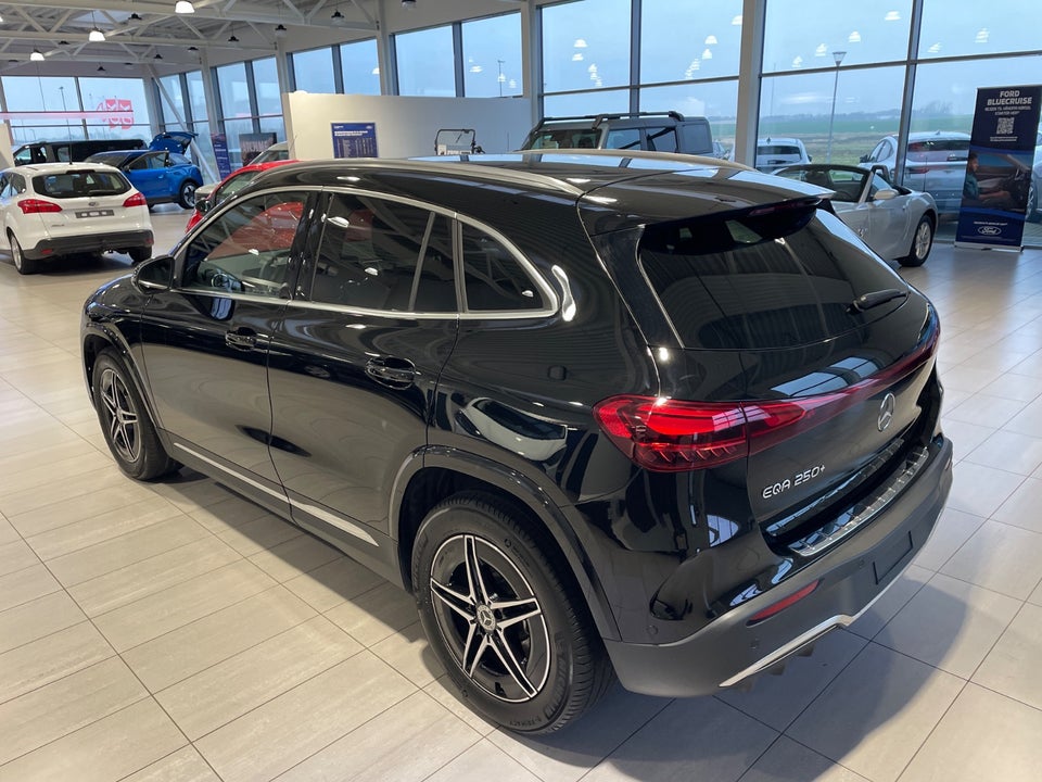 Mercedes EQA250+ AMG Advance 5d