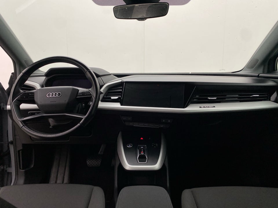 Audi Q4 e-tron 35  5d