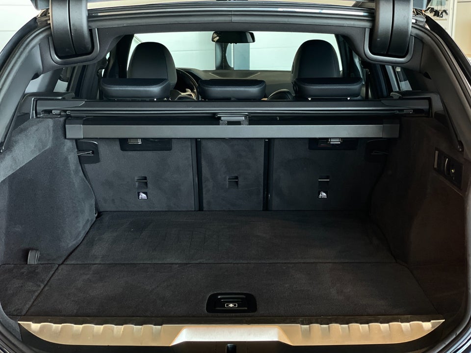 BMW 330e 2,0 Touring M-Sport aut. 5d